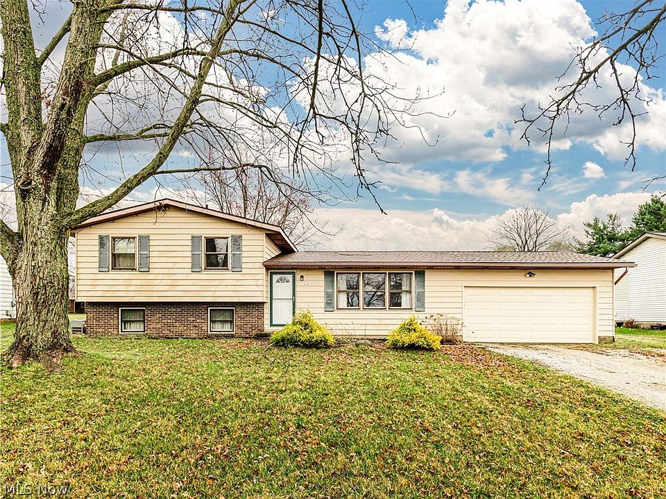 1st image of 312 Decourcey St