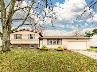 312 Decourcey St, Rittman, OH 44270