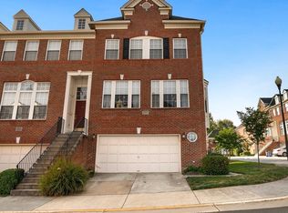 20351 Hawick Ter, Sterling, VA 20165