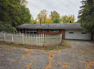 10057 Thwing Rd, Chardon, OH 44024