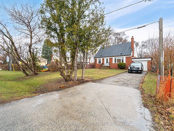 2nd image of 2015 Stanfield Rd