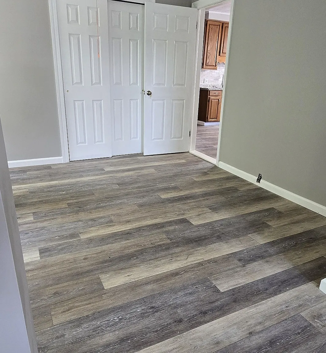 2 bed, 1.0 bath, 3648 sqft, $1,780 — Photo 4