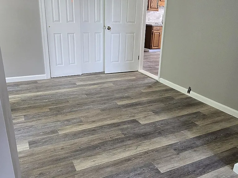 31 Sheffield St #1 — Photo 4