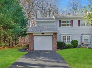 451 Meri Ln, Monroe, NY 10950