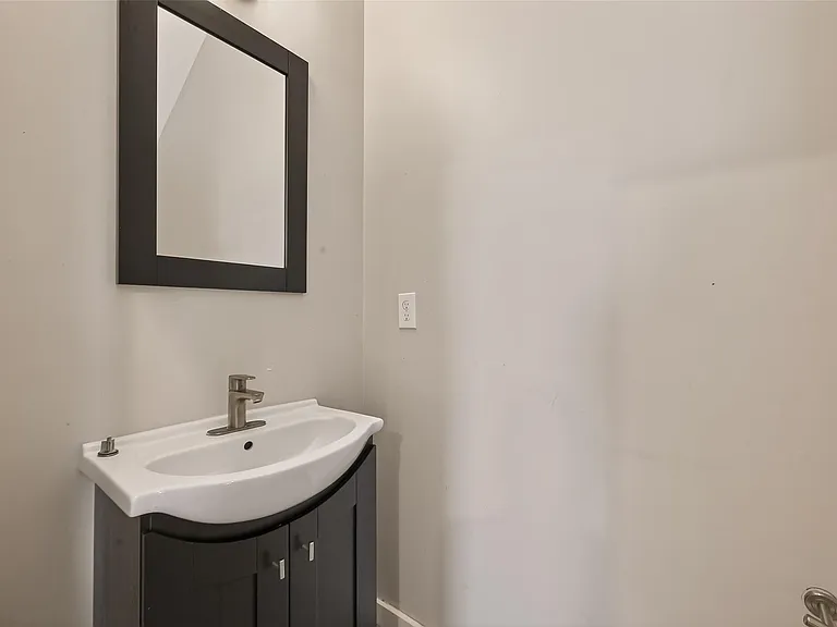 1819 South St — Photo 13
