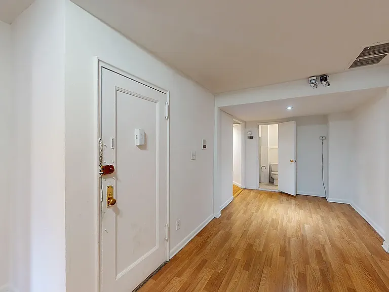 549 Riverside Dr #3S — Photo 6