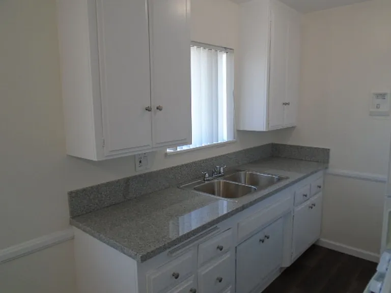 6415 Rosemead Blvd — Photo 13