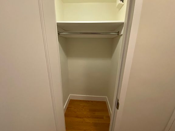 3rd image of 8 Gramercy Park S APT 4K