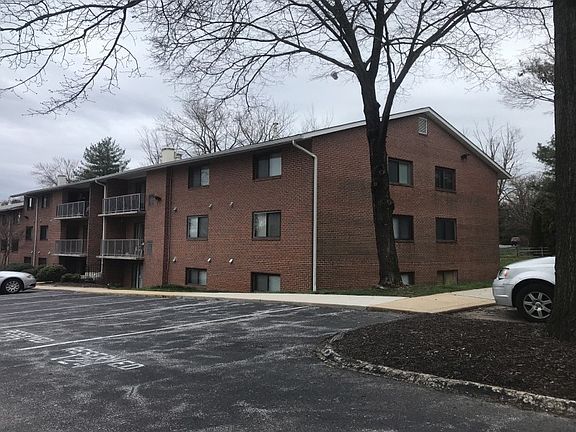 2nd image of 200 Erin Way #T-2bl