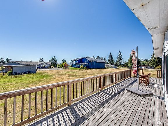 4th image of 12431 NE Paul Dr