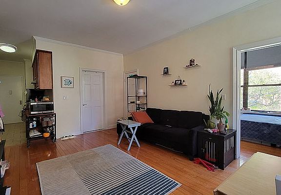 2nd image of 34 E 11th St APT 4A