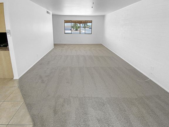3rd image of 10625 W CONNECTICUT Avenue