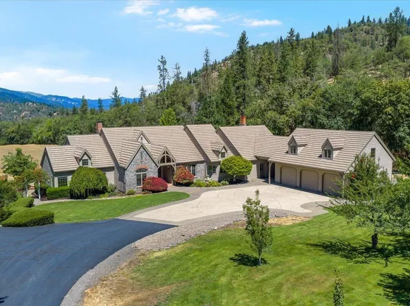 3396 Foots Creek Rd, Gold Hill, OR 97525