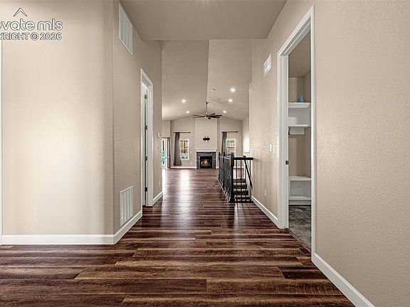 3rd image of 7255 Bigtooth Maple Dr