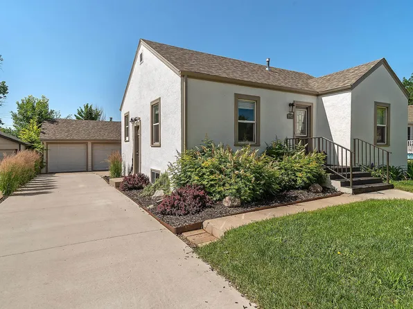 3917 Minnekahta Dr, Rapid City, SD 57702