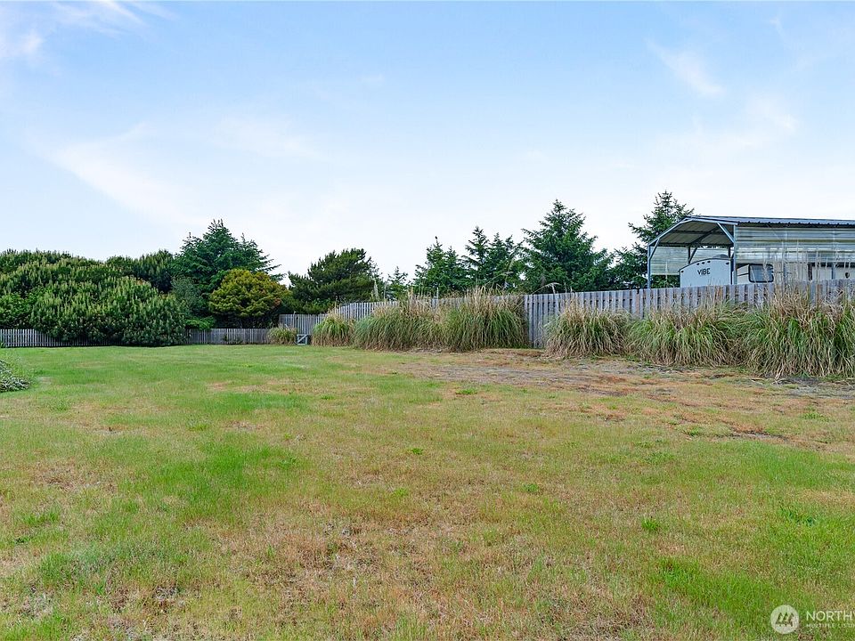 1st image of 20 Haven Lane