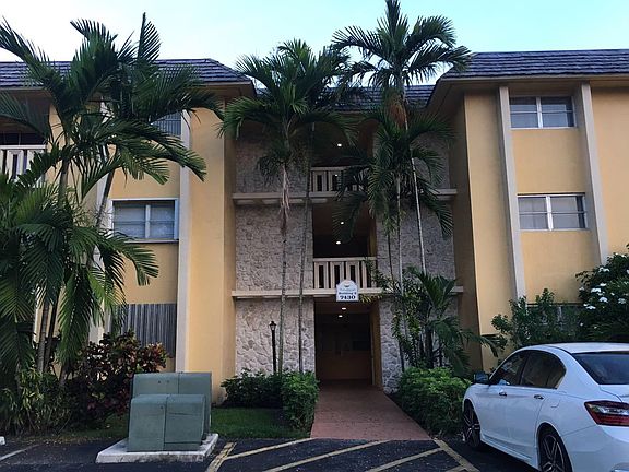3rd image of 7430 Miami Lakes Dr #209