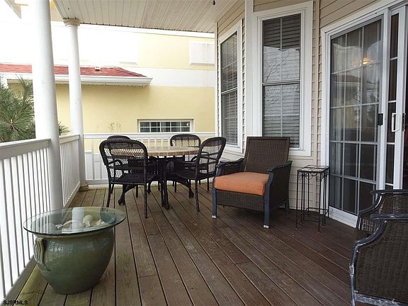 5th image of 3409 Asbury Ave APT 1