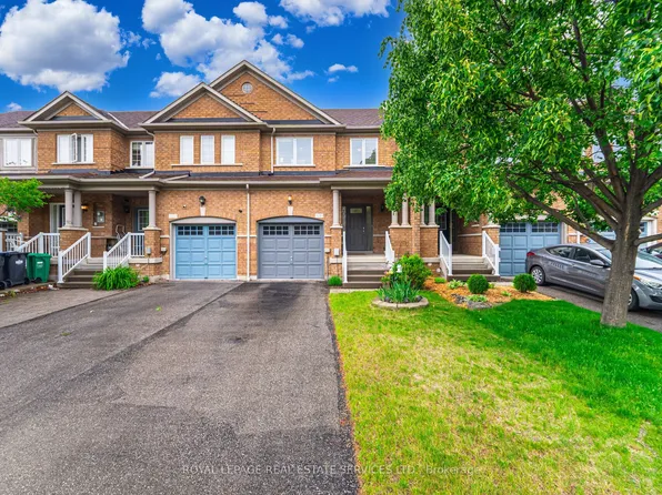 3749 Nightstar Dr, Mississauga, ON L5M 8A5