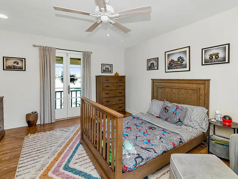1021 W Encanto Blvd — Photo 15