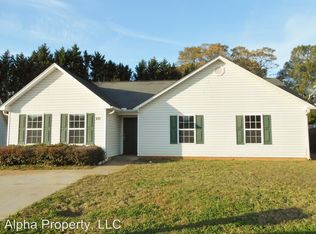 211 Cornerstone Ct, Simpsonville, SC 29681
