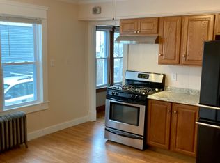 2-4 Brightwood Ave FLOOR 1, Holyoke, MA 01040