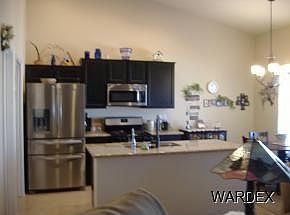 2nd image of 2215 E Red Hill St