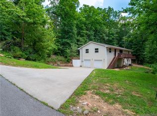 117 Brians View Dr, Hendersonville, NC 28792