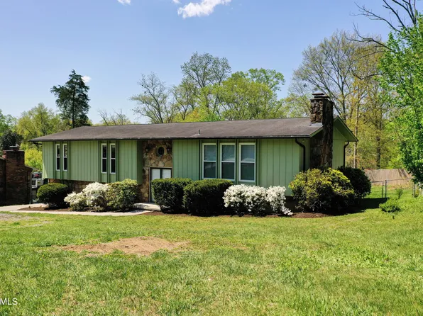 523 Woodland Dr, Clinton, TN 37716