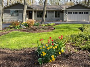 29W300 Calumet Ave E, Warrenville, IL