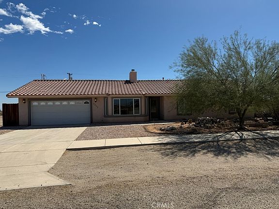 3rd image of 2302 Sand Quill Ave