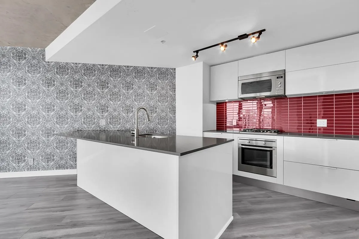 1 bed, 654 sqft, $2,750 — Photo 4