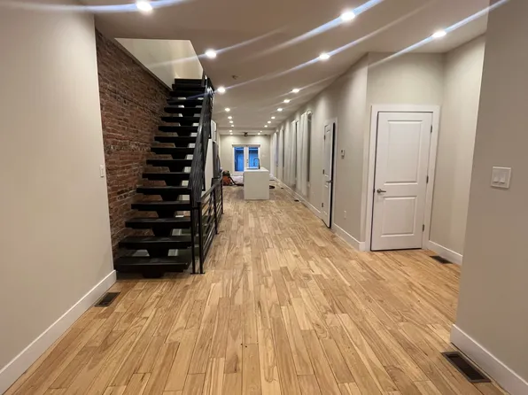 1328 S 33rd St, Philadelphia, PA 19146