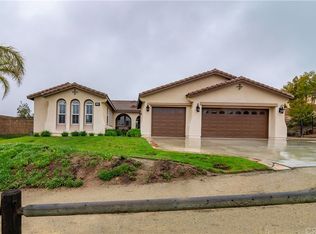 1592 Clydesdale Ct, Norco, CA 92860