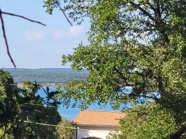 1204 Lakeside Dr W, Canyon Lake, TX 78133