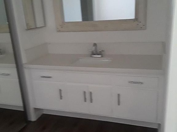 5th image of 1640 Armacost Ave APT 5