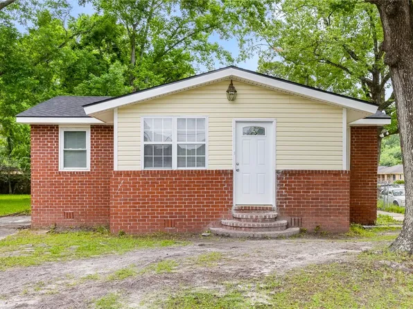 4204 Liberty Parkway, Savannah, GA 31405