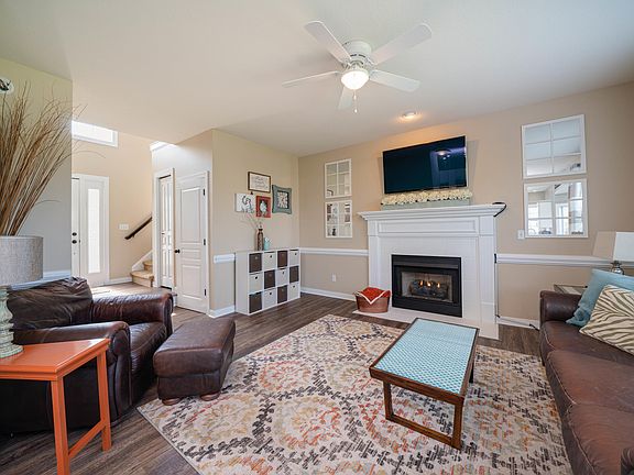 2nd image of 4736 Chasemoor Dr