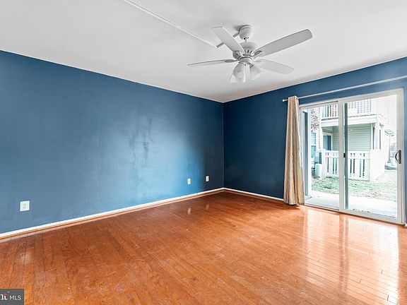 5th image of 1727 Ascot Way #1727C