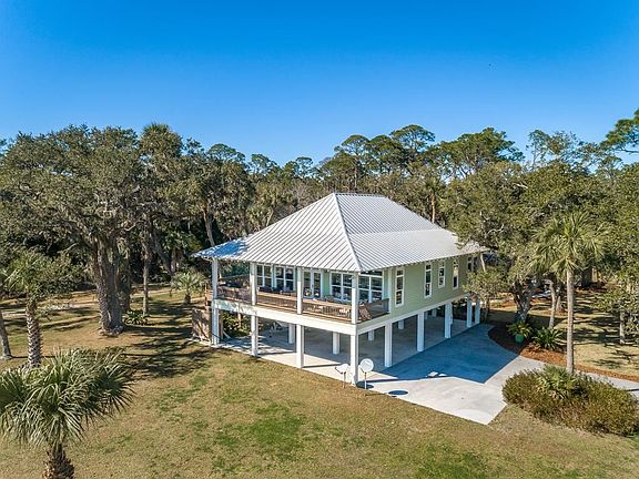 2nd image of 2526 Egret Ln
