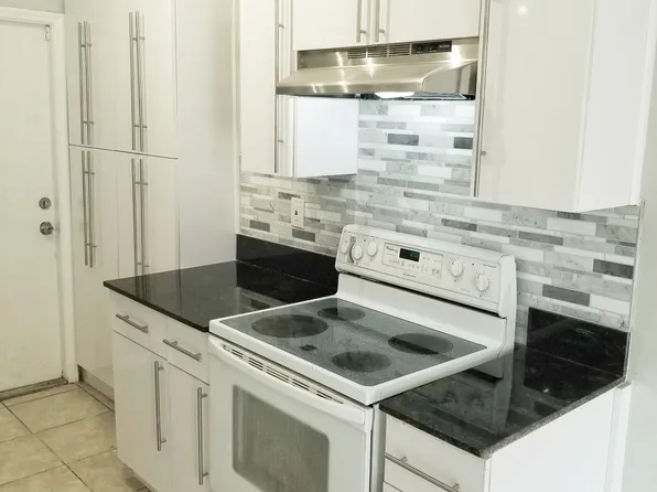 5231 Fletcher St #2A, Hollywood, FL 33021