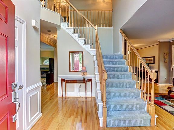 5th image of 5801 Maybrook Ct