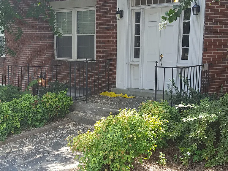 116 S Marshall St #1 — Photo 2