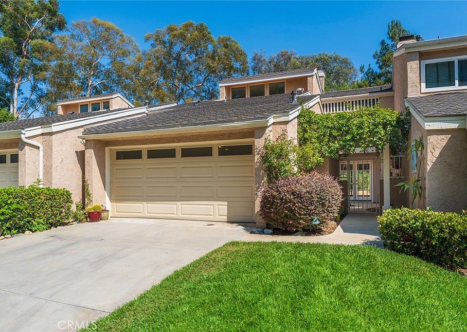 1st image of 24356 Hillview Dr