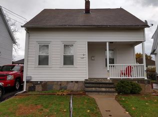107 Ivy St, East Providence, RI 02914