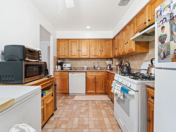 3rd image of 4536 220th Pl APT 1