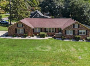 213 Cressfell Rd, Irmo, SC 29063