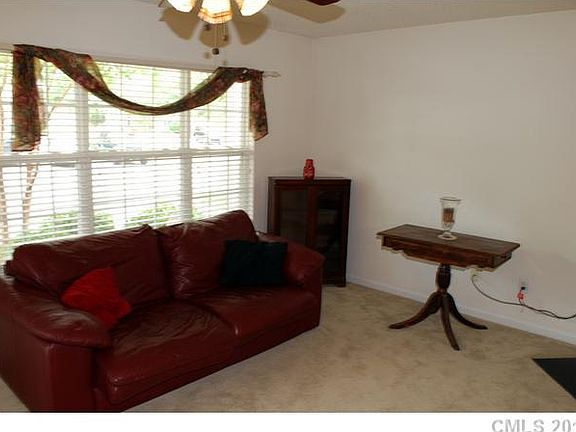 3rd image of 306 Wilkes Place Dr #306