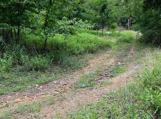 293 Marty Ln, Great Cacapon, WV 25422