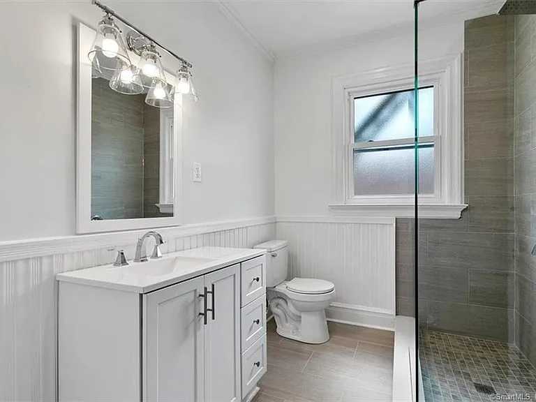 131 Dwight St #1 — Photo 37